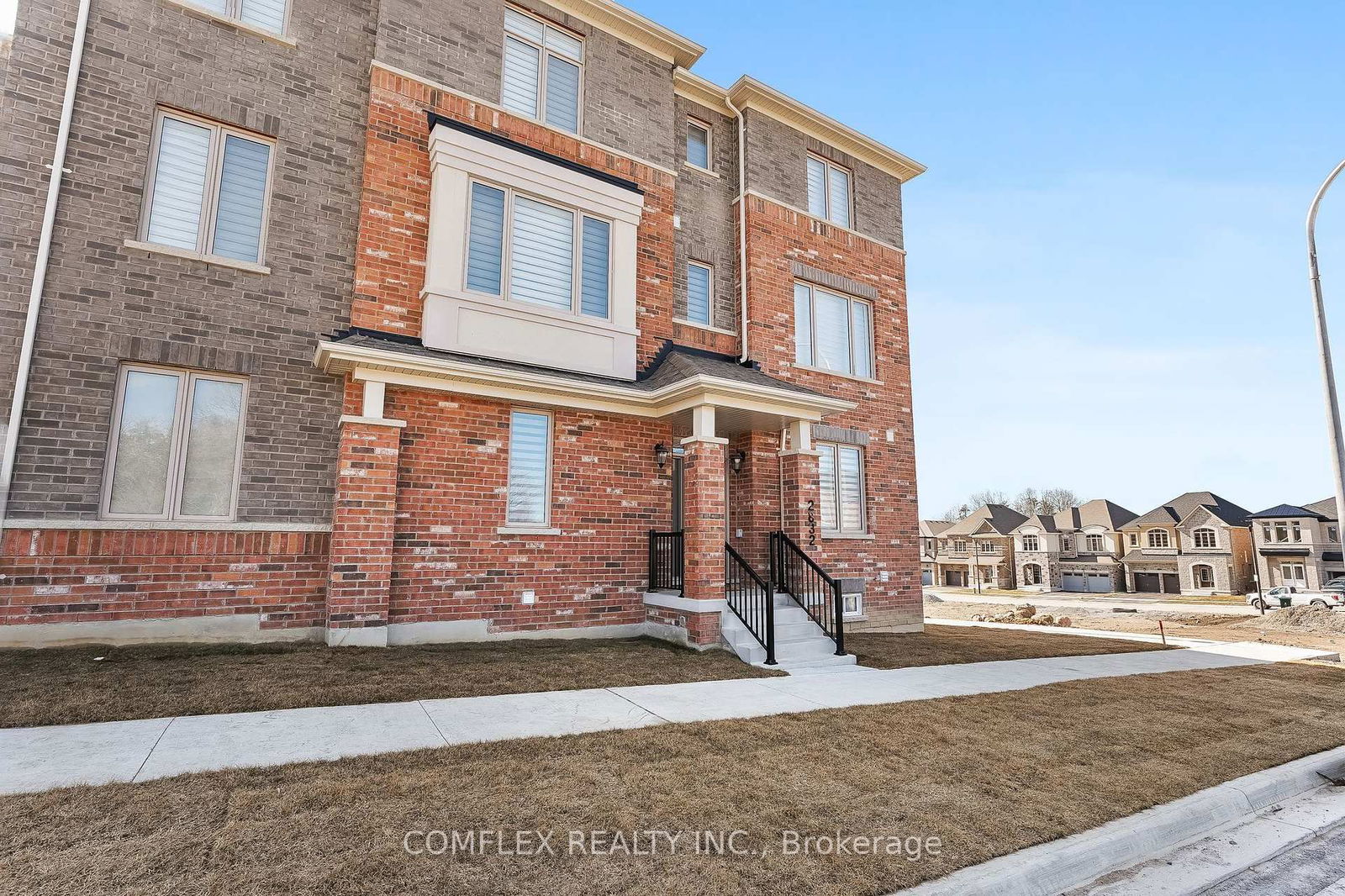 Townhouse for sale at 2832 Tippett Mews, Pickering, Rural Pickering, L1X 0R6 - MLS: E12030779