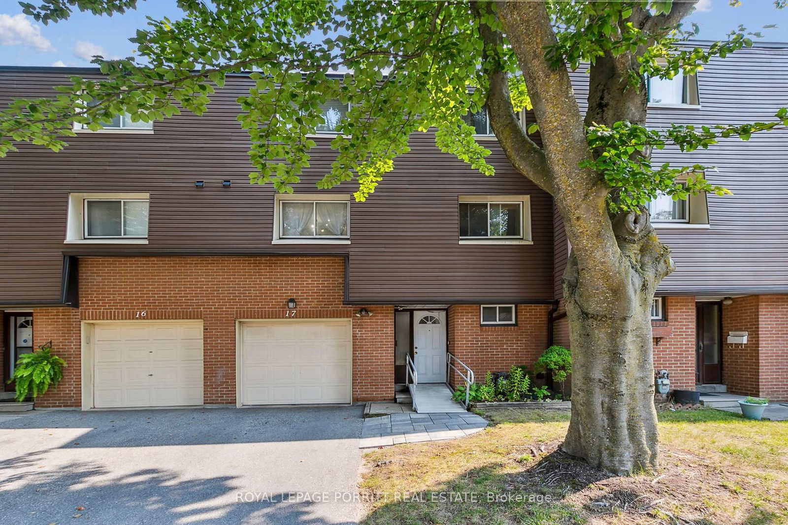 Property at 1415 Fieldlight