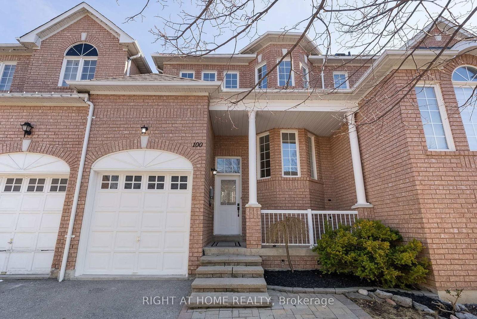 Townhouse for sale at 100 Dooley Crescent, Ajax, Northwest Ajax, L1T 4J3 - MLS: E12031763