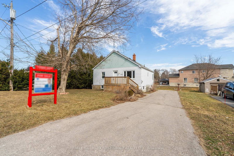 home for sale on 605 Perry Street
