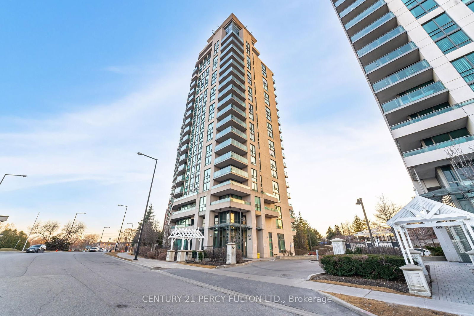 Condo for sale at 2207-68 Grangeway Avenue, Toronto, Woburn, M1H 0A1 - MLS: E12032052