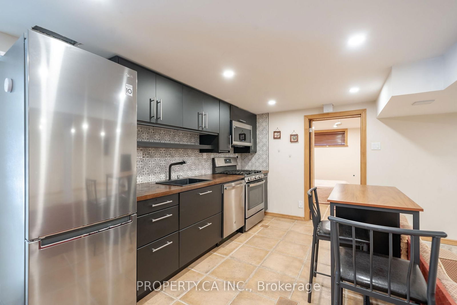 Lower Level leased at Lower-300 East Avenue, Toronto, Rouge E10, M1C 2W4 - MLS: E12032439