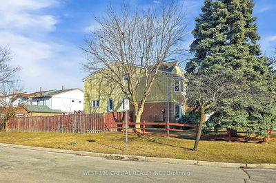 30 Wintermute Blvd, Toronto - Steeles image-0-2