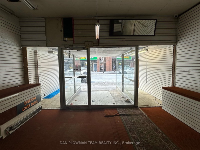 9 Simcoe St S, Oshawa, L1H 4G1 | Image 3