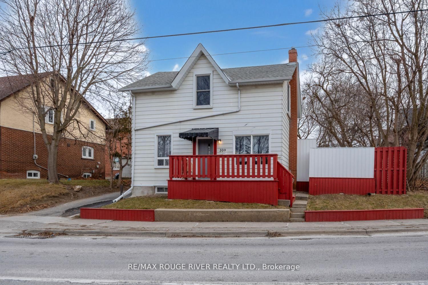 Property at 309 Centre