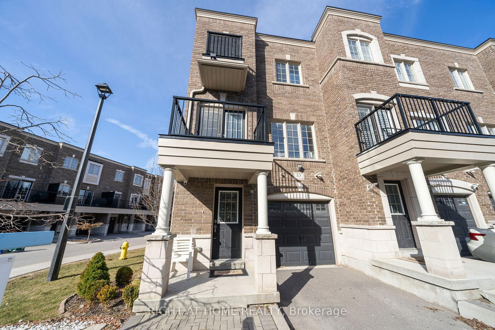 Townhouse for sale at 53 Ferris Square, Clarington, Courtice, L1E 0J2 - MLS: E12032722