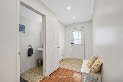 30 Bartolo Lane, Ajax - Central image-0-4