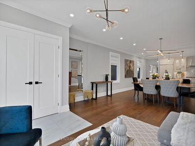 72 Redwood Ave, Toronto - Greenwood-Coxwell image-0-4