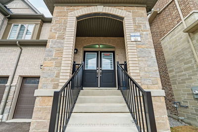 10 Armilia Pl, Whitby - Rural Whitby image-0-2