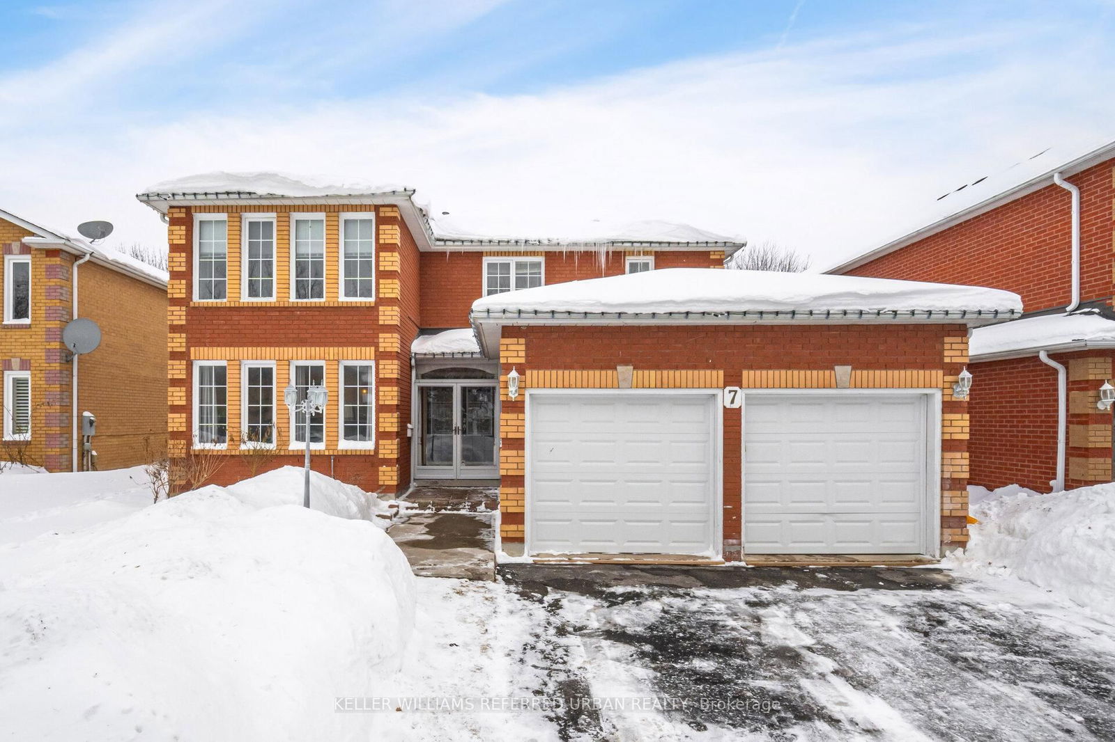 Detached House for sale at 7 Holmes Crescent, Ajax, Central, L1T 3R6 - MLS: E12034992