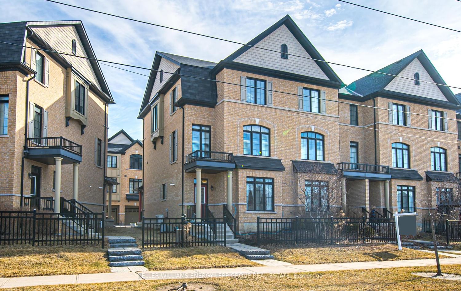 Townhouse for sale at 24 Quarrie Lane, Ajax, Northwest Ajax, L1T 0N1 - MLS: E12035160