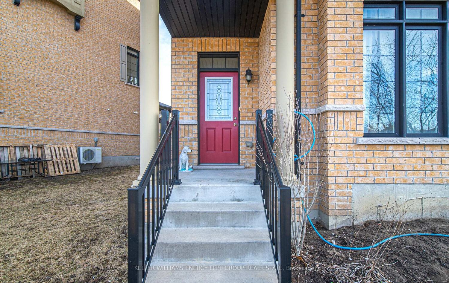 Townhouse for sale at 24 Quarrie Lane, Ajax, Northwest Ajax, L1T 0N1 - MLS: E12035160