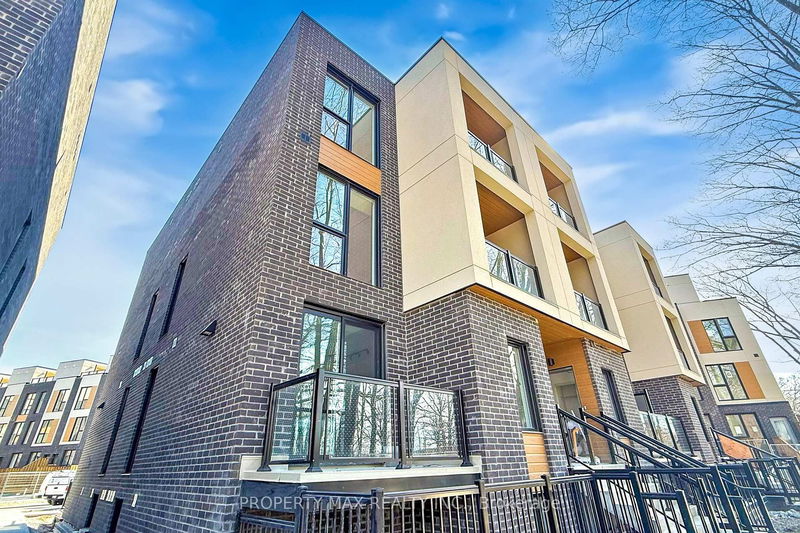home for lease on 9-170 Clonmore Drive