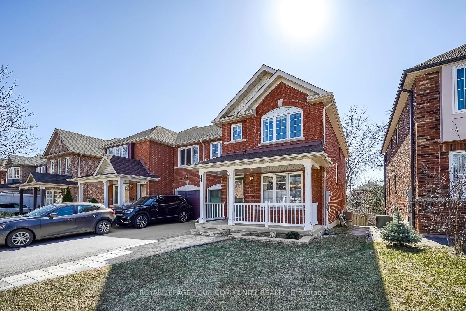 Semi-Detached House for sale at 2134 Erin Gate Boulevard, Pickering, Amberlea, L1X 2V3 - MLS: E12035708