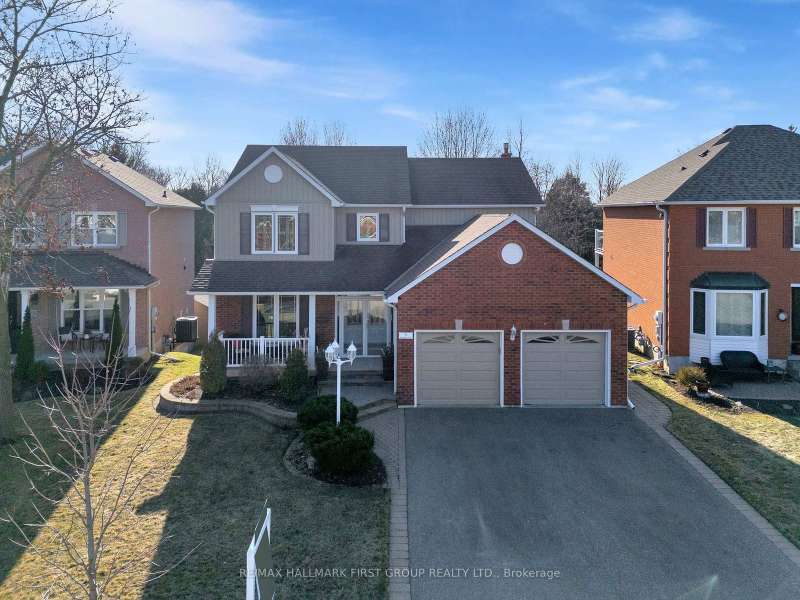 Detached House for sale at 78 Hemmingway Drive, Clarington, Courtice, L1E 2C6 - MLS: E12035993