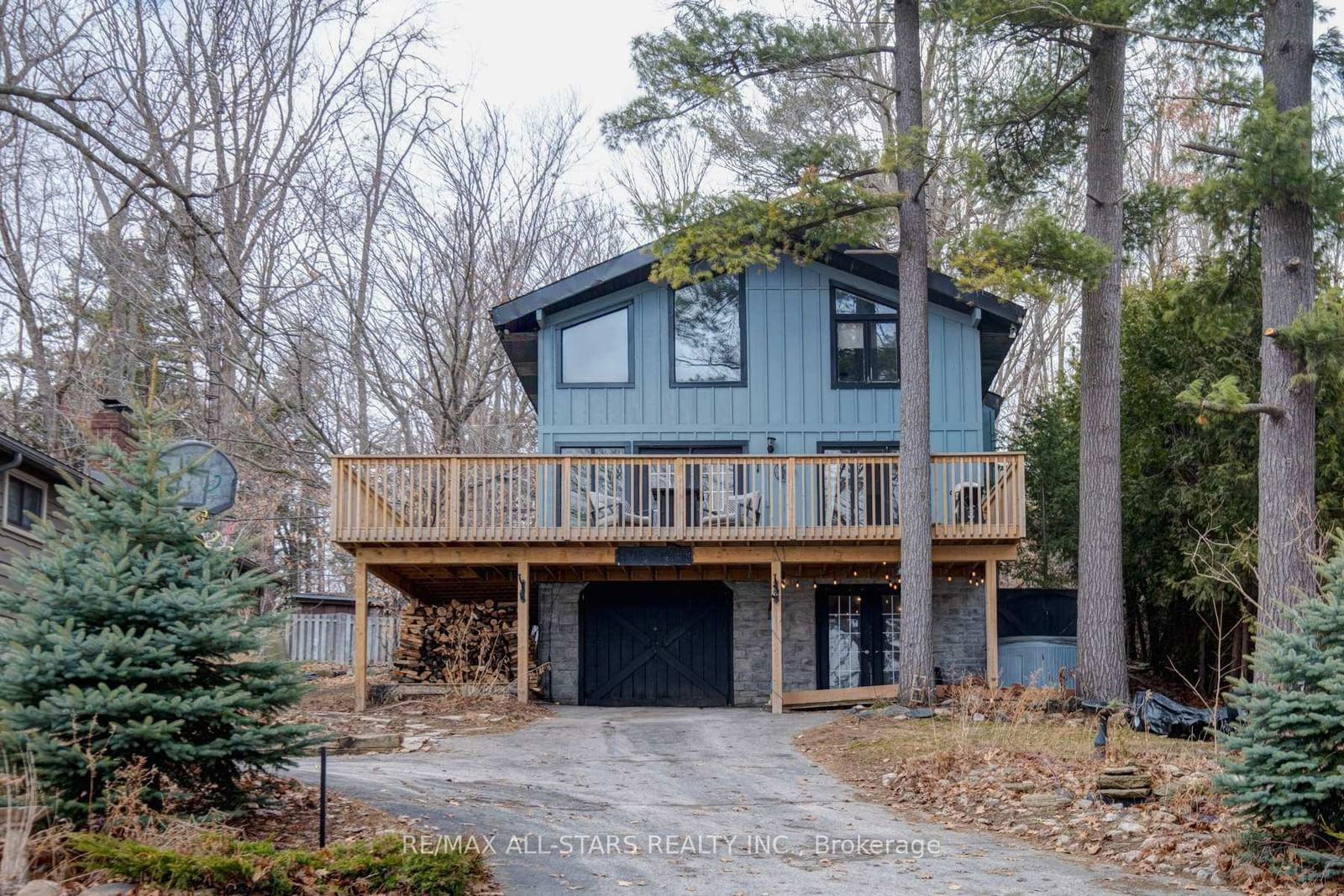 Detached House sold at 126 Pine Point Lane, Scugog, Rural Scugog, L9L 1B4 - MLS: E12036634