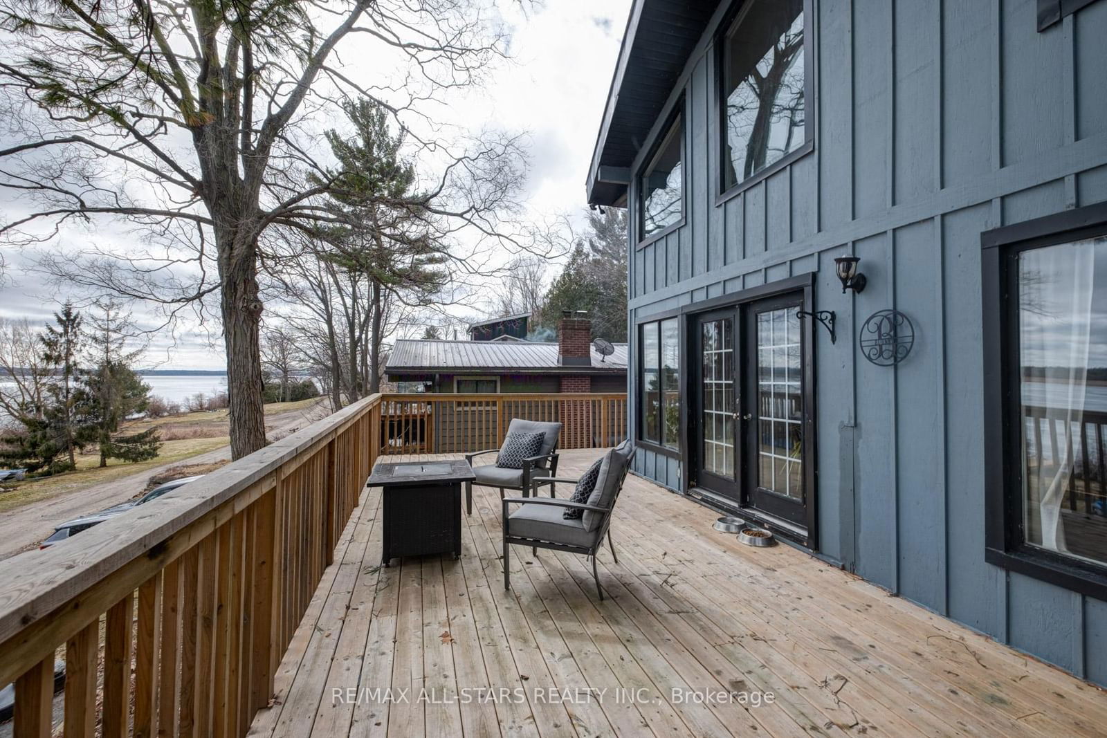 Detached House sold at 126 Pine Point Lane, Scugog, Rural Scugog, L9L 1B4 - MLS: E12036634