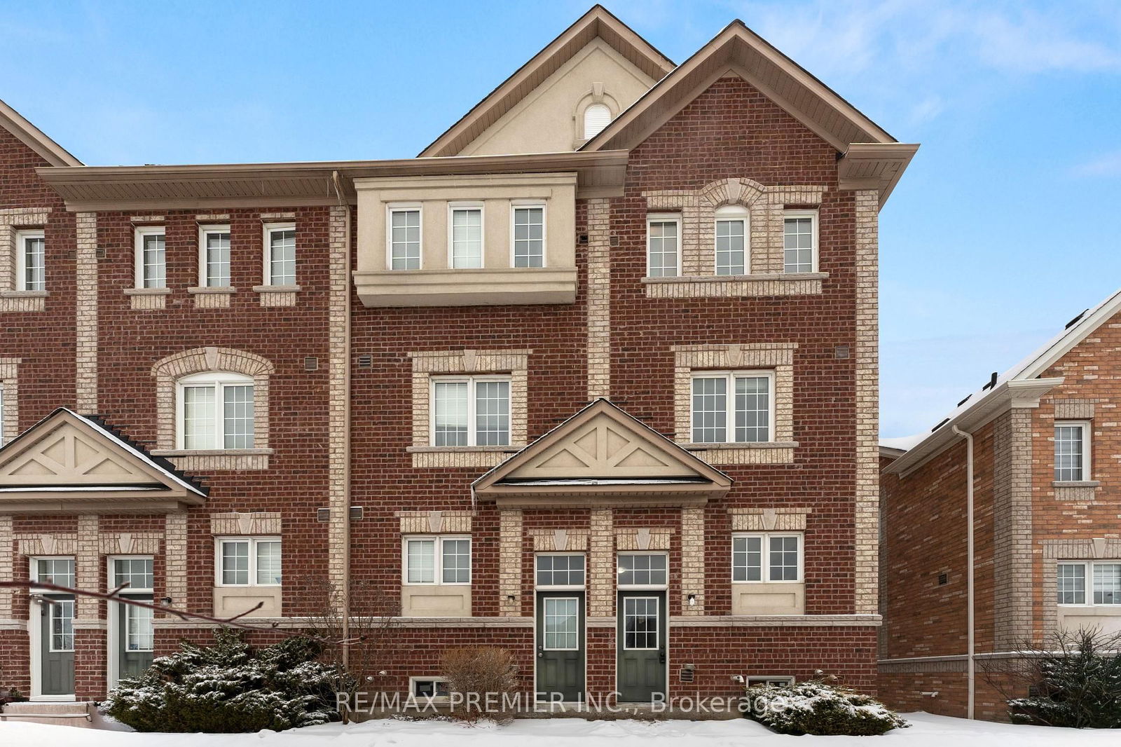 Townhouse for sale at 14 Cooperage Lane, Ajax, Central, L1S 0E8 - MLS: E12036812