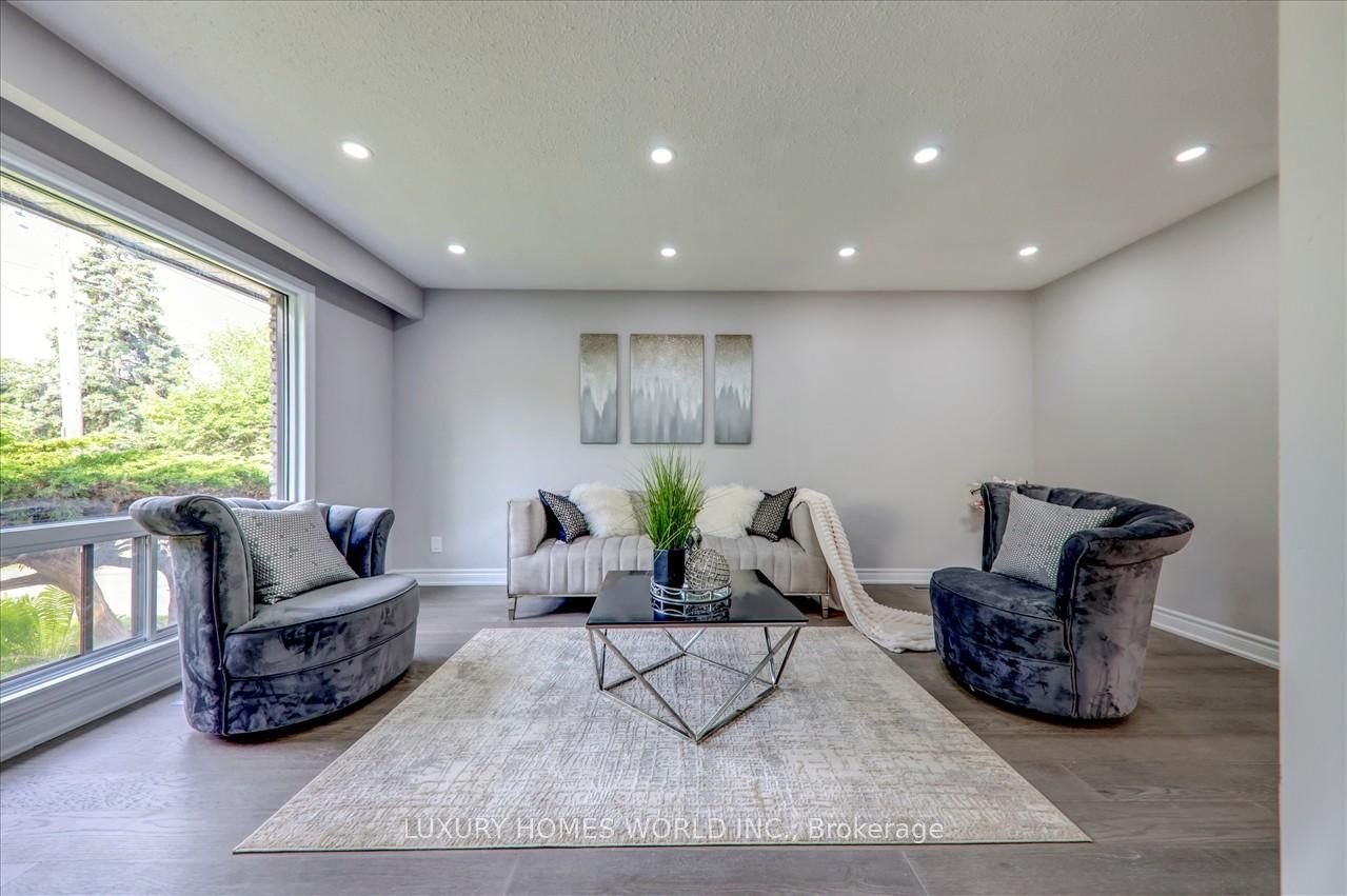 Property at 951 Essa