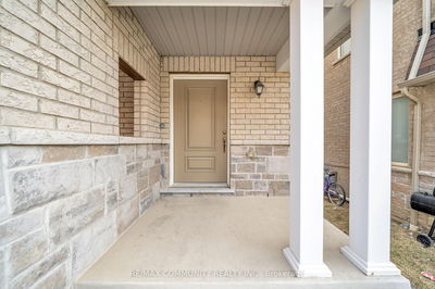16 Camilleri Rd, Ajax - Central East image-0-4