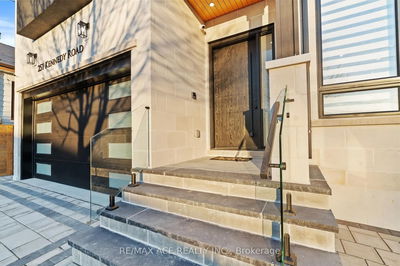 251 Kennedy Rd, Toronto - Birchcliffe-Cliffside image-0-2