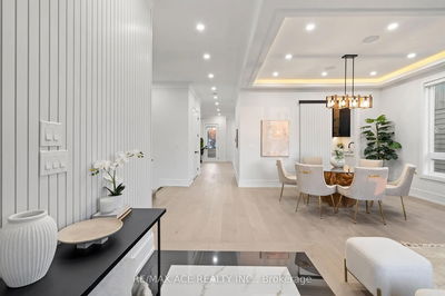 251 Kennedy Rd, Toronto - Birchcliffe-Cliffside image-0-4
