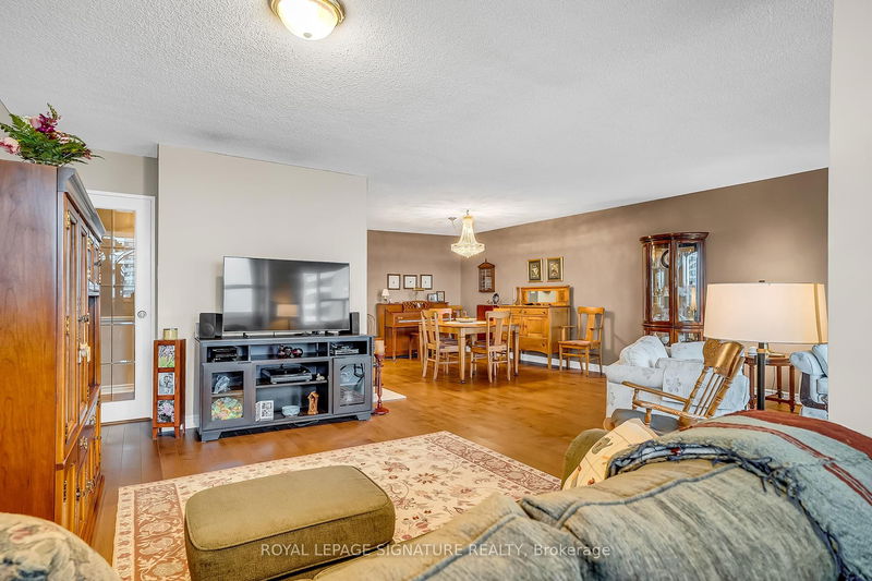 home for sale on 608-55 Huntingdale Boulevard