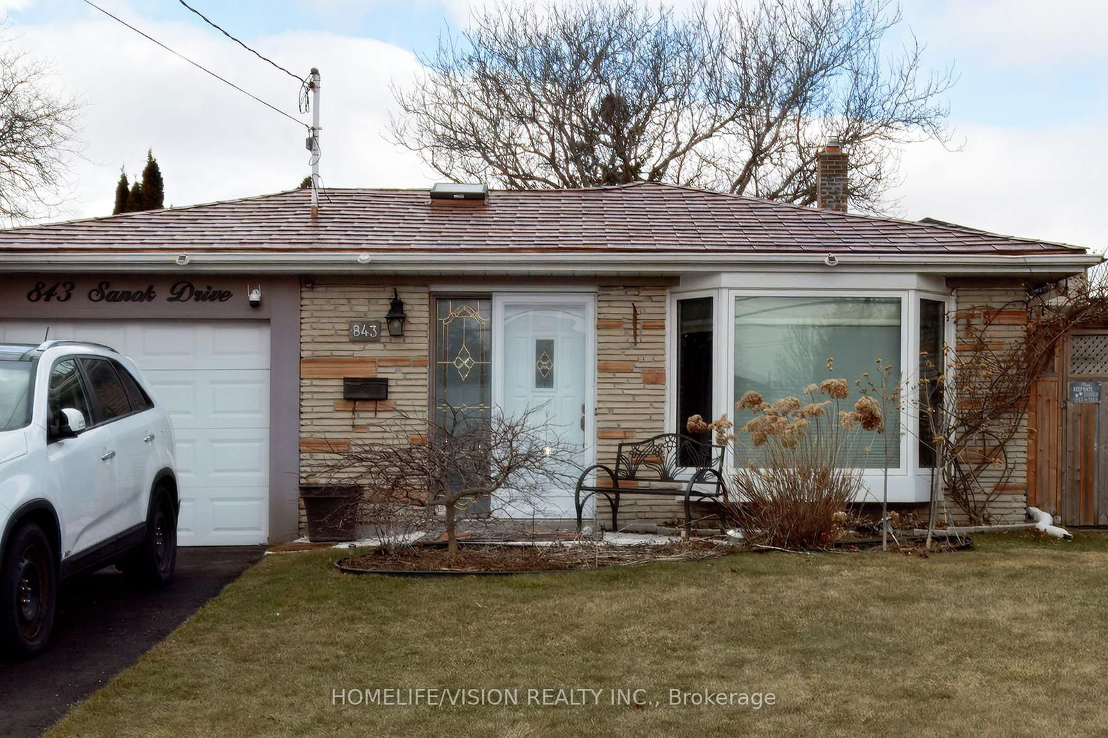 Property at 843 Sanok