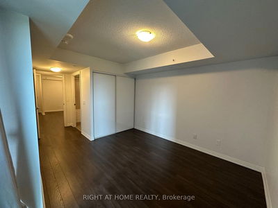 Unit 501 — 30 Meadowglen Pl, Toronto - Woburn image-0-3