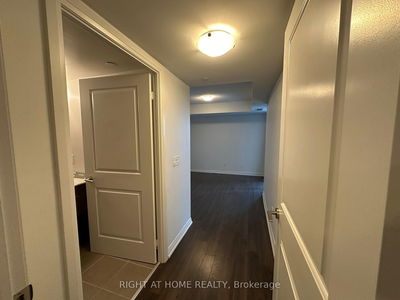 Unit 501 — 30 Meadowglen Pl, Toronto - Woburn image-0-4