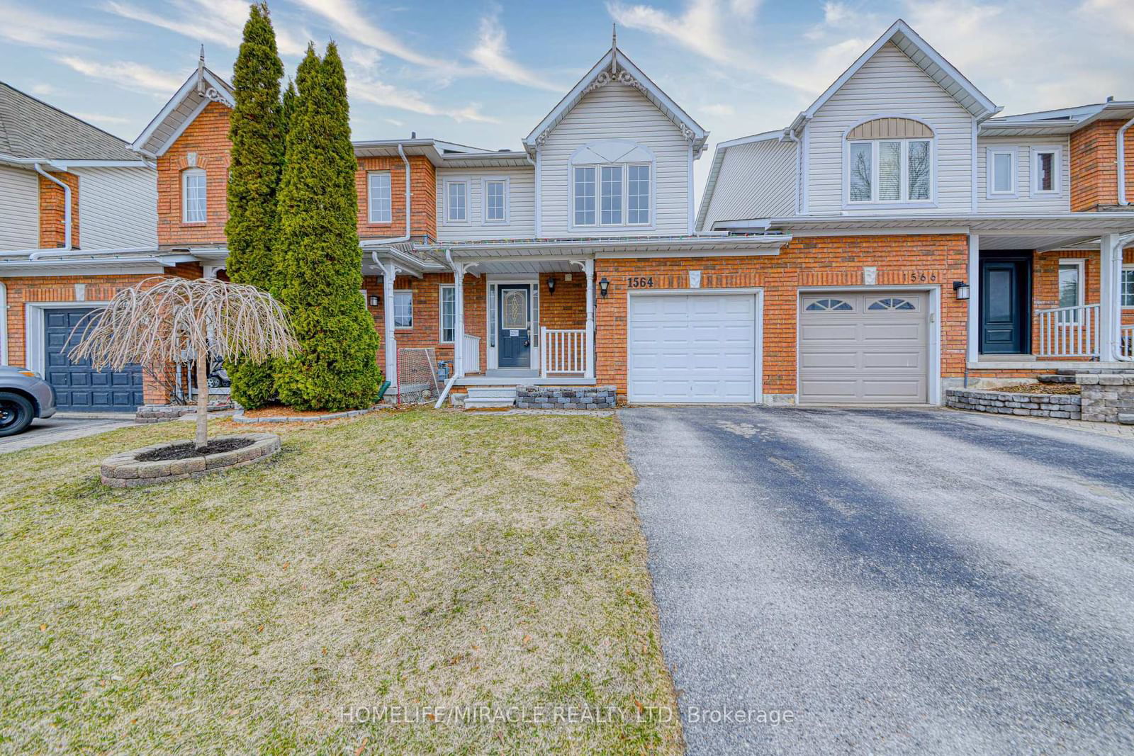 Property at 1564 Woodgate