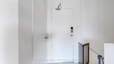 Unit 416 — 4060 Lawrence Ave, Toronto - West Hill image-0-2