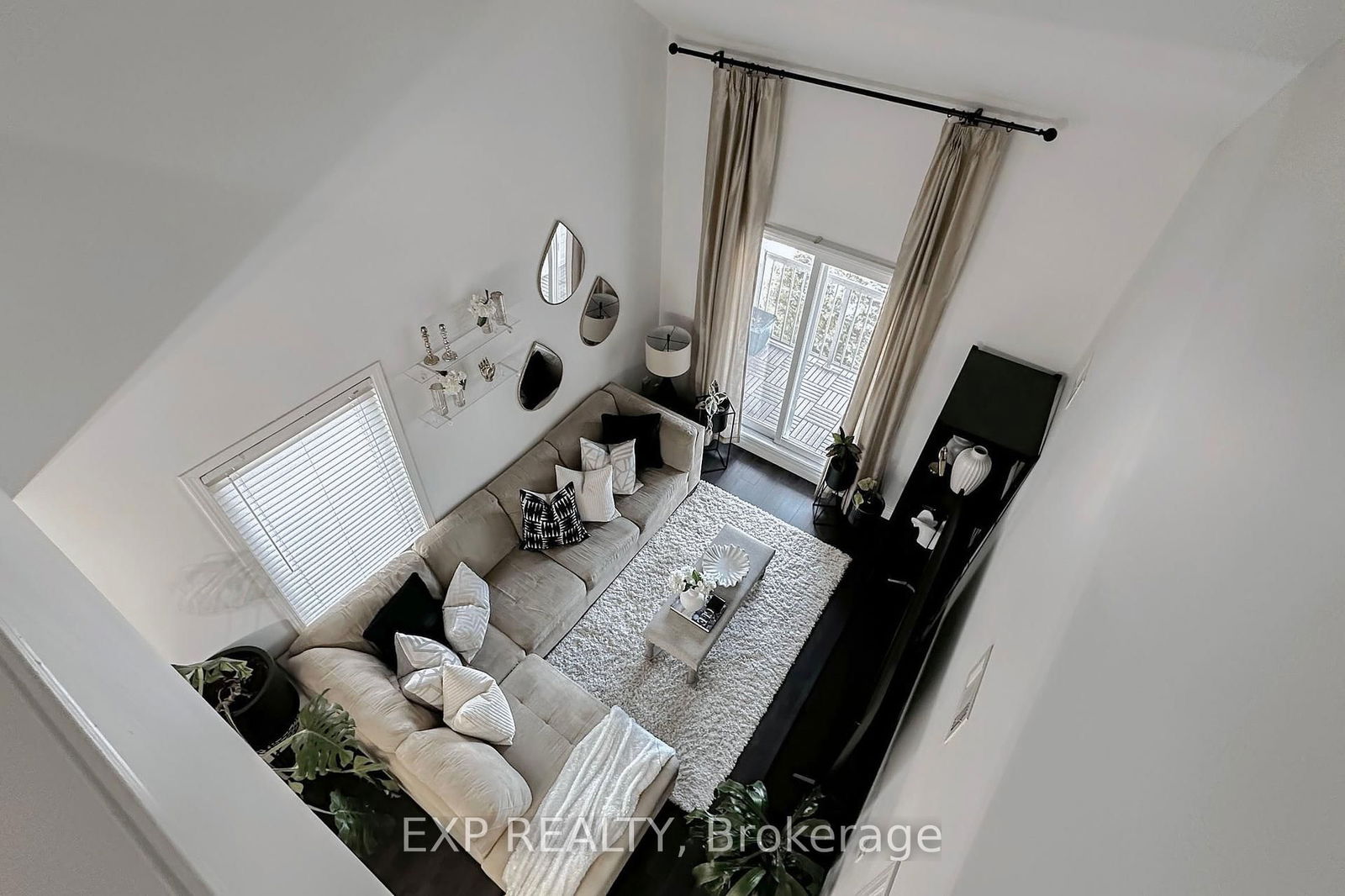Property at 15 Petra