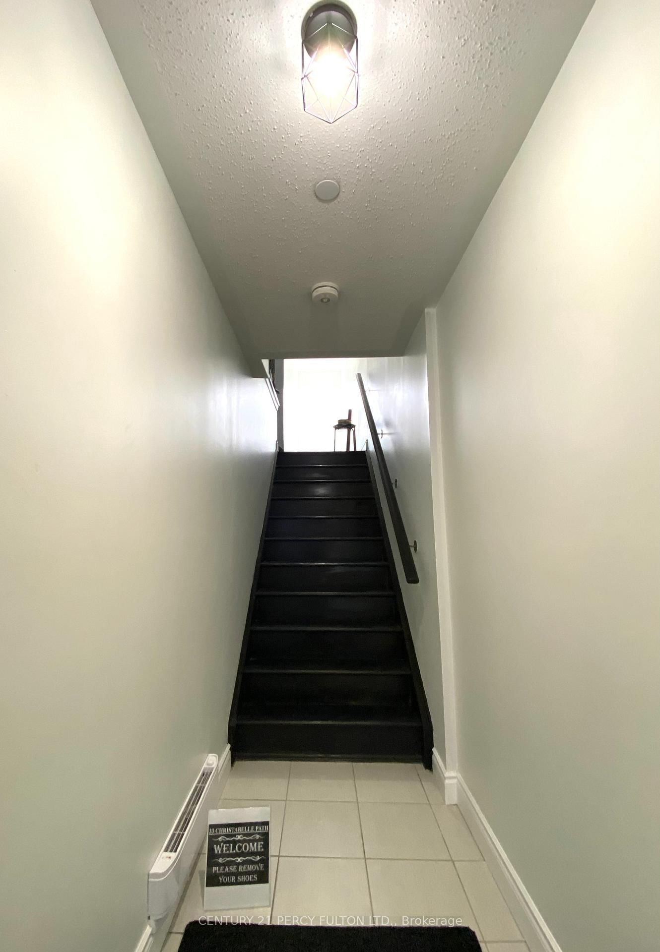 Townhouse leased at 33 Christabelle Path, Oshawa, Windfields, L1L 0H4 - MLS: E12046380