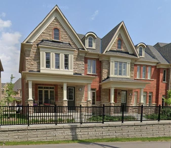 home for lease on 1131 Church Street N