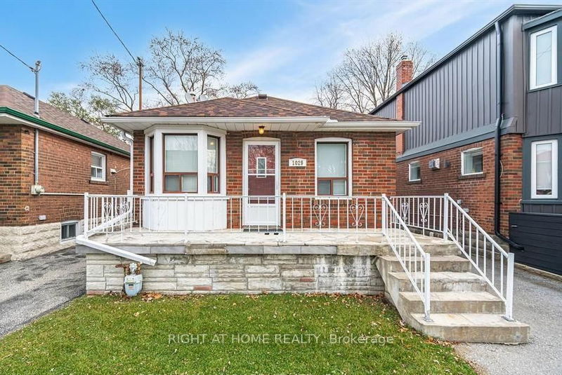 home for lease on 1029 Greenwood Avenue