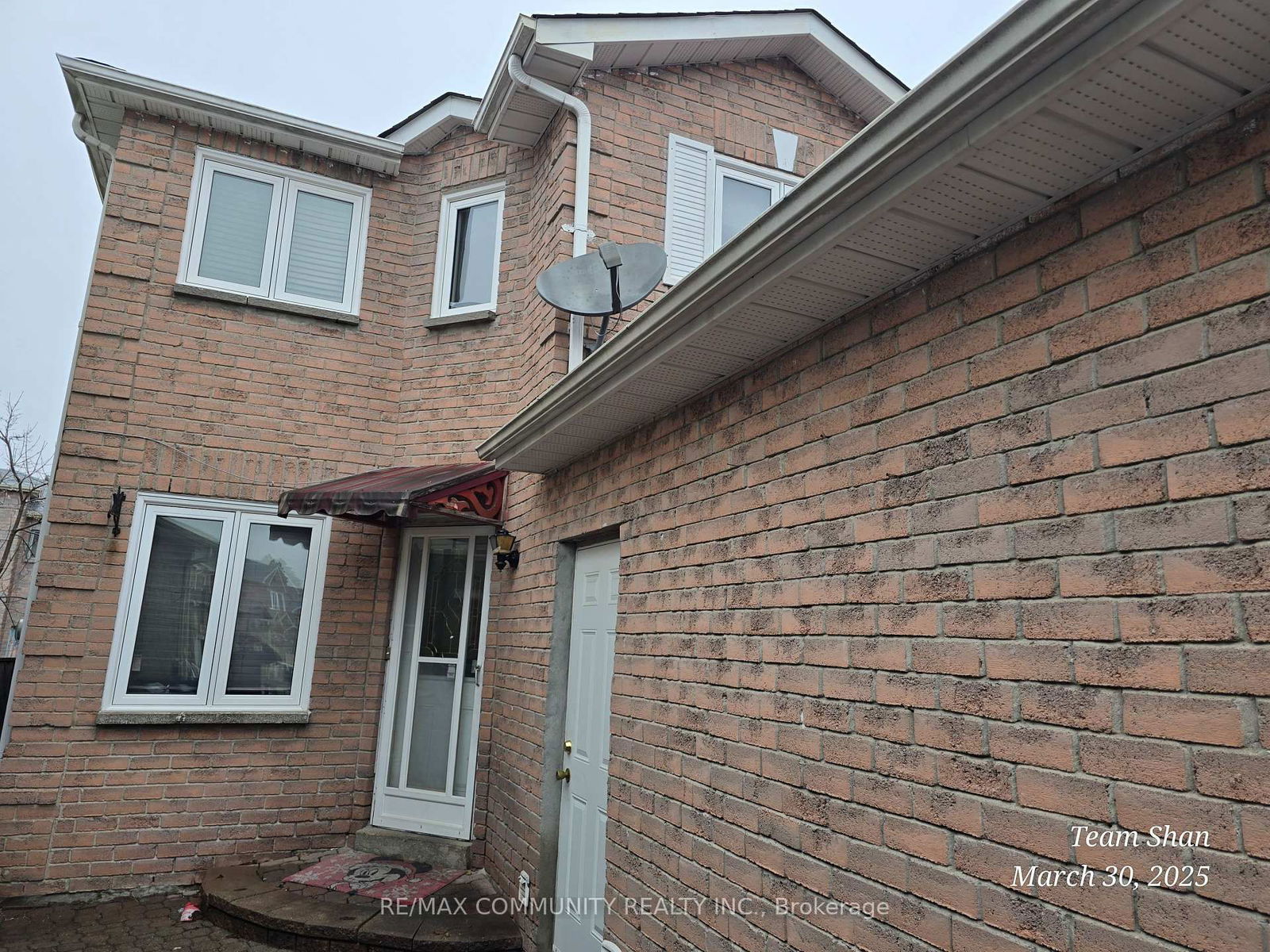 Detached House for sale at 10 Whispering Willow Ptwy, Toronto, Malvern, M1B 4A8 - MLS: E12049759