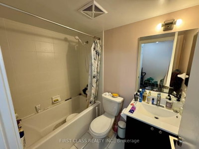 Unit 2918 — 181 Village Green Square — photo 5