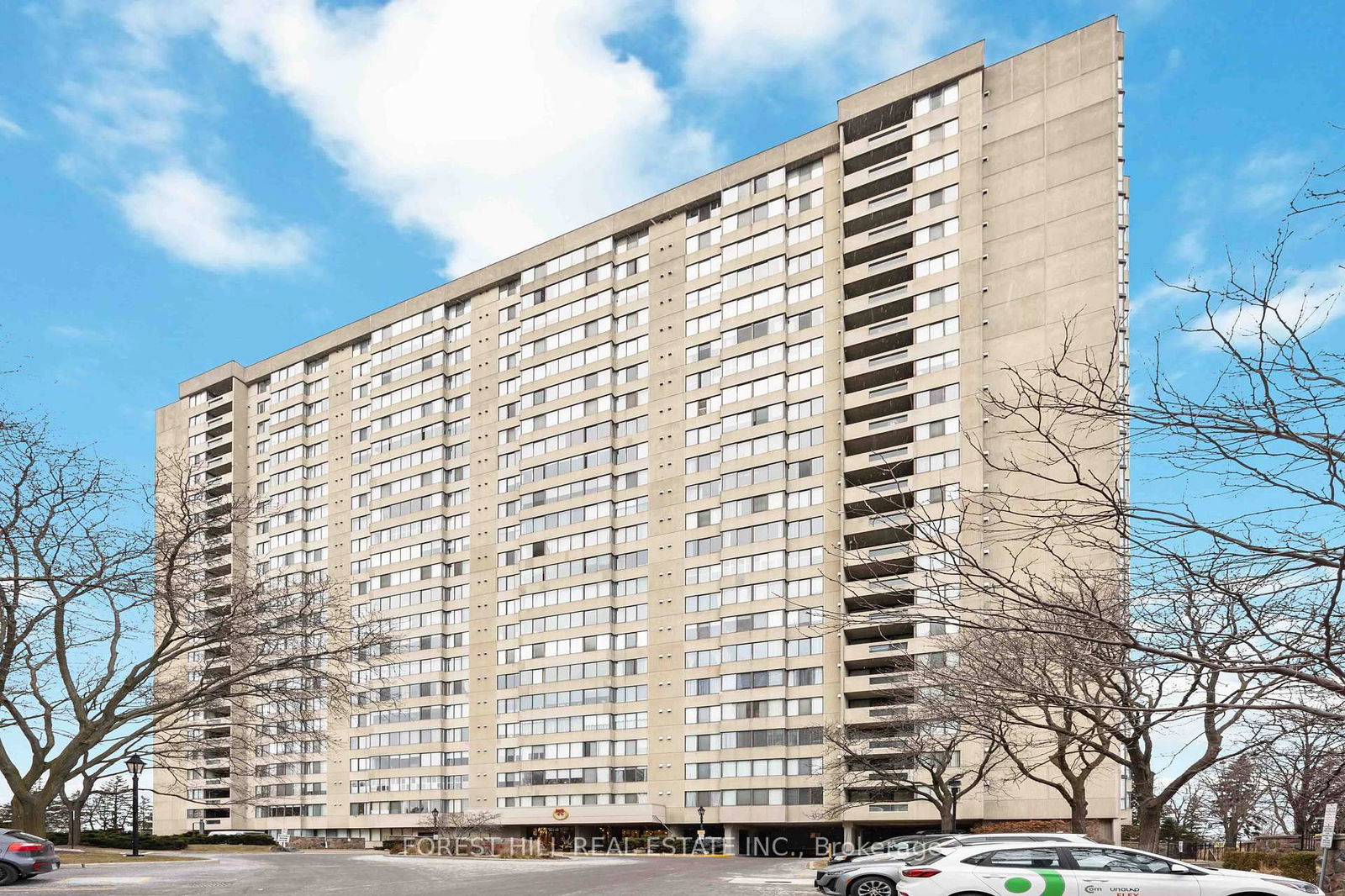 Condo for sale at 1004-2350 Bridletowne Circle, Toronto, L'Amoreaux, M1W 3E6 - MLS: E12050825
