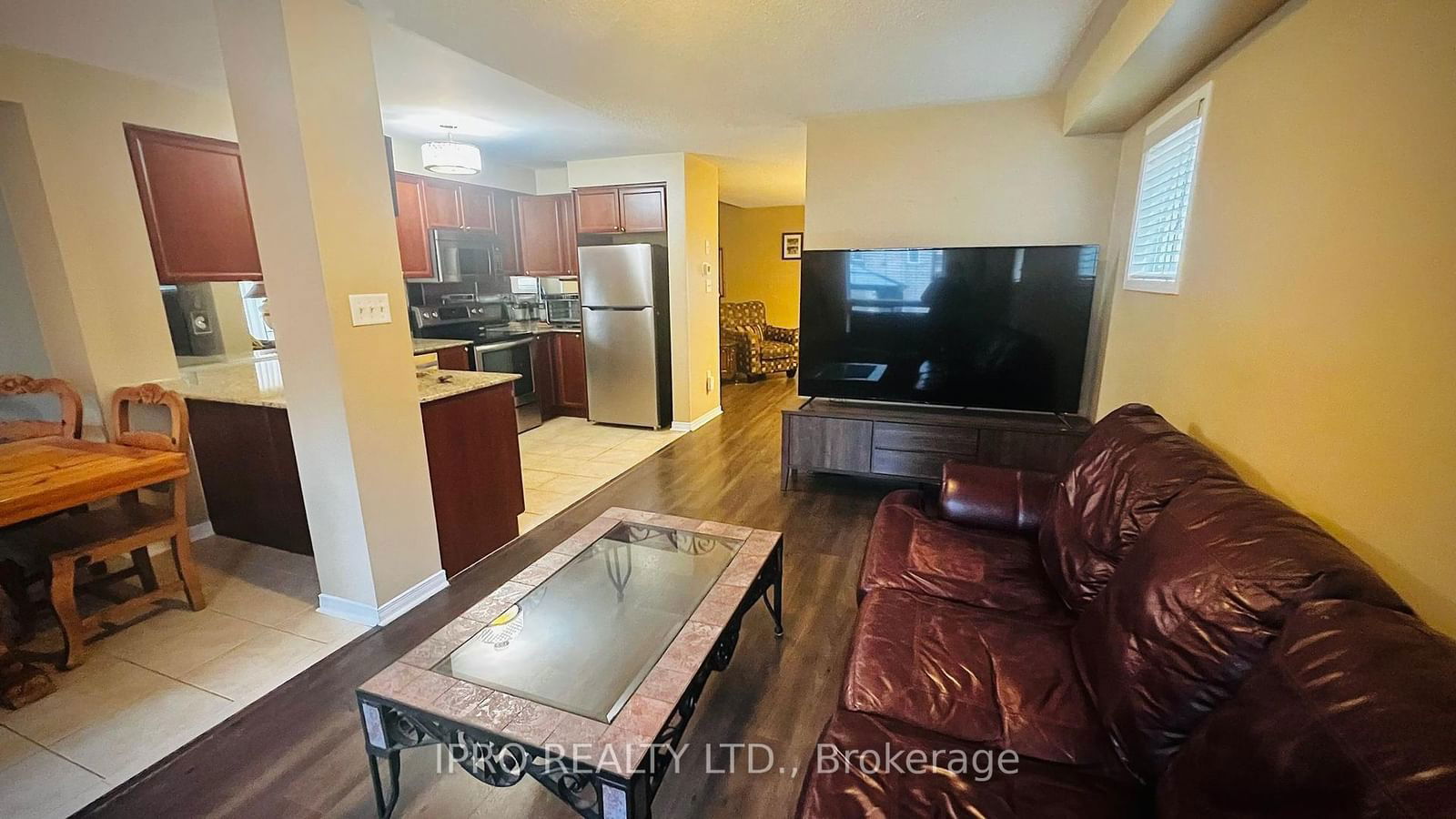 Townhouse for lease at 26 Atlantis Drive, Whitby, Blue Grass Meadows, L1N 0E2 - MLS: E12052664