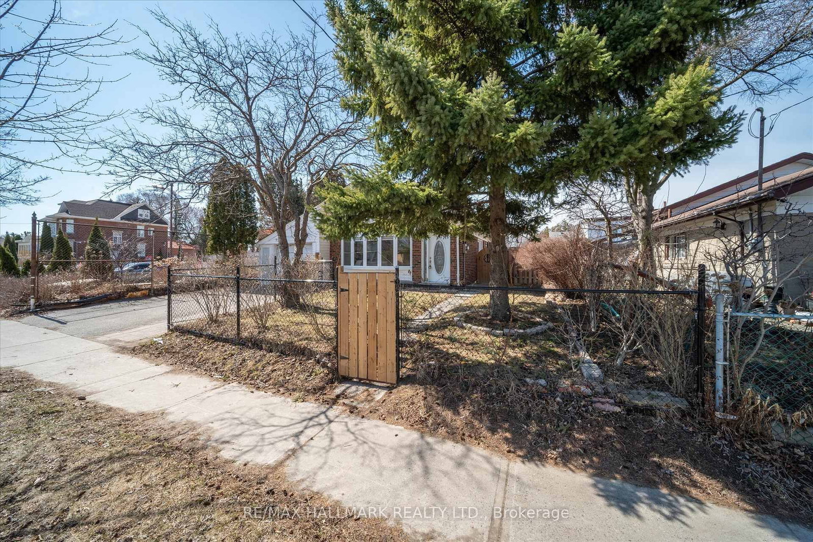 Listing Image 3