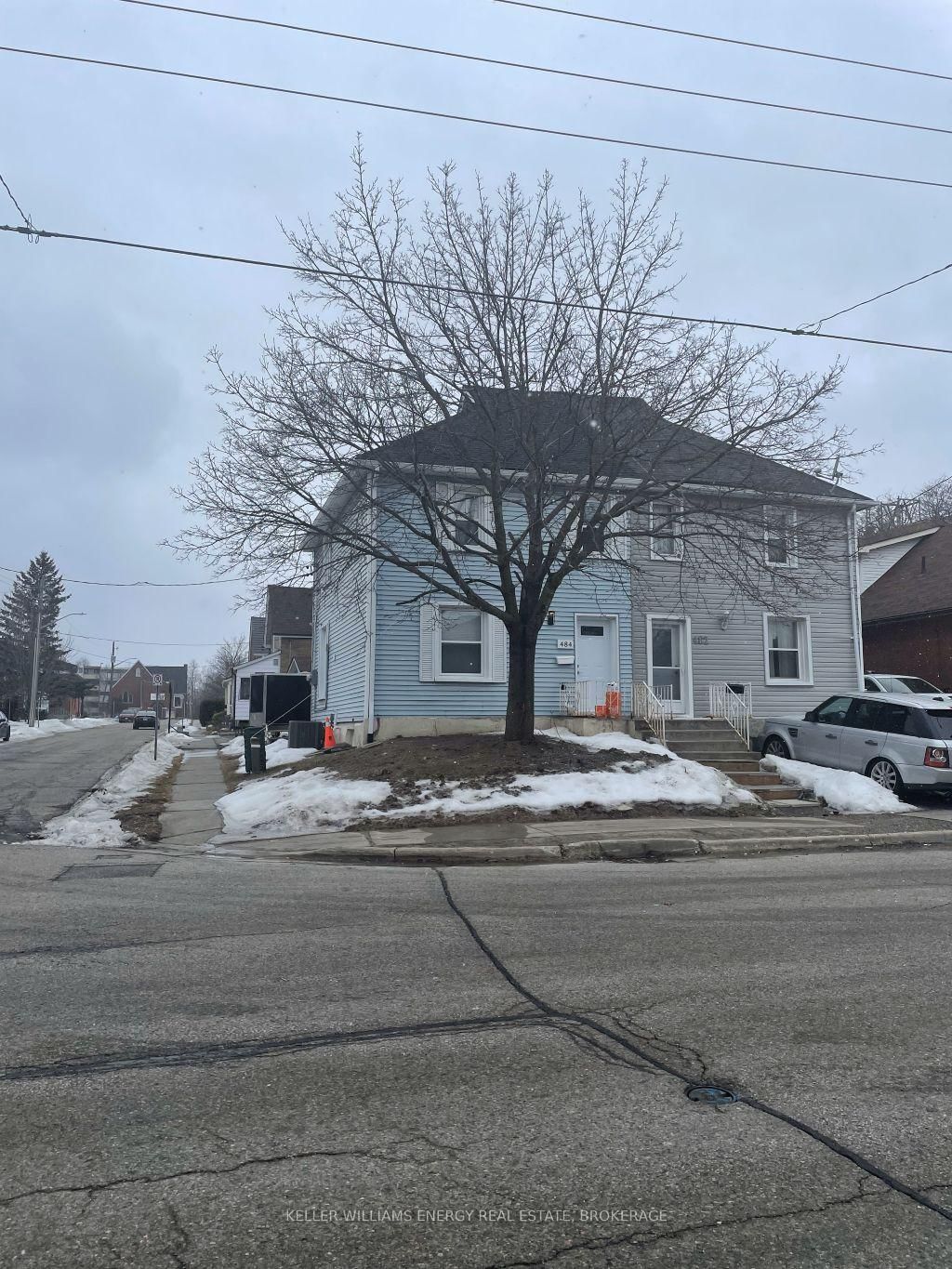 Semi-Detached House leased at Main Unit-484 Albert Street, Oshawa, Central, L1H 4S6 - MLS: E12053906