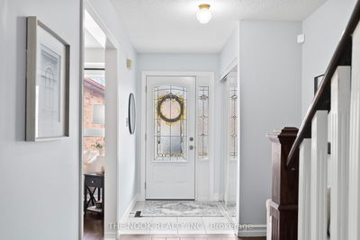 91 Rotherglen Rd, Ajax - Central West image-0-4