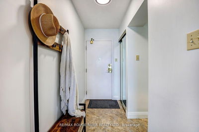 Unit 1032 — 1880 Valley Farm Rd, Pickering - Town Centre image-0-2