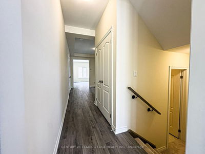 132 Robin Tr, Scugog - Port Perry image-0-4