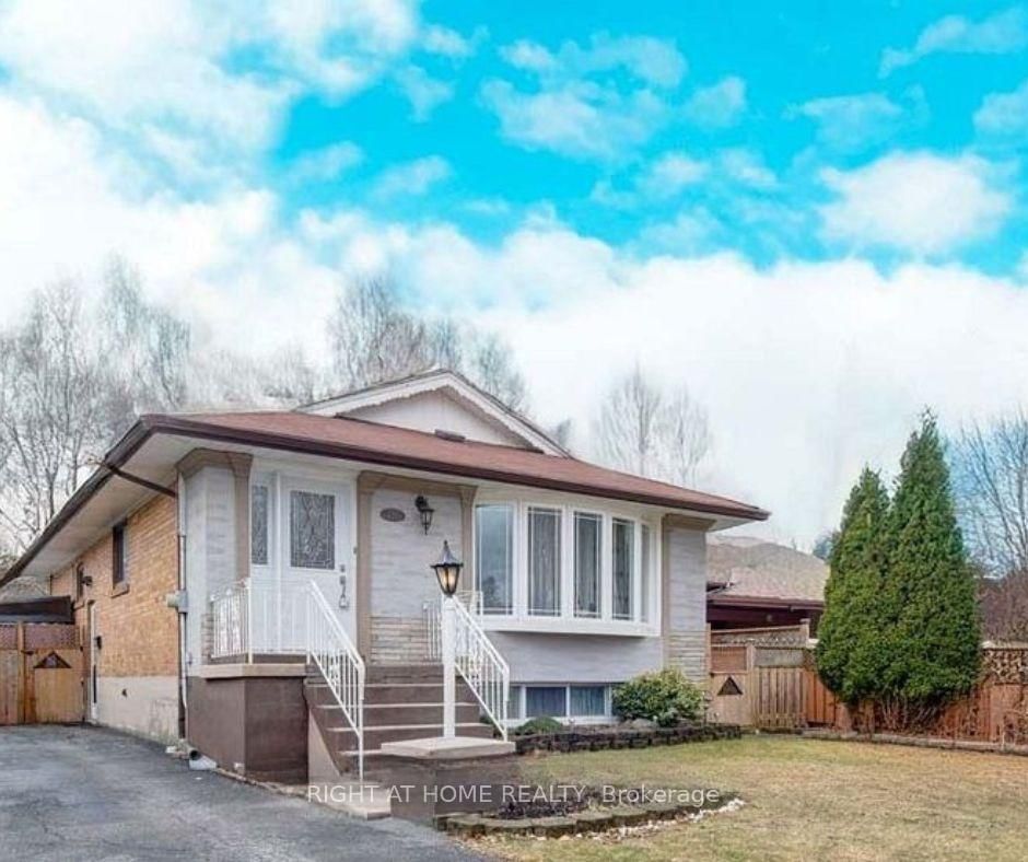 Detached House for sale at 119 Rochman Boulevard, Toronto, Woburn, M1H 1S1 - MLS: E12055391