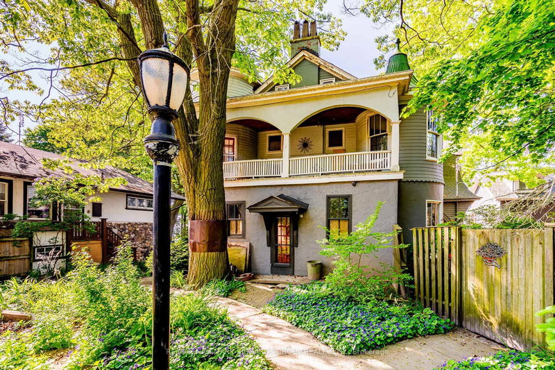 3025 Queen St E, Toronto, M1N 1A5 | Image 3