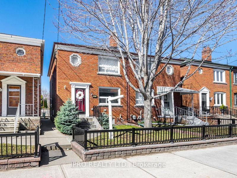 home for sale on 948 Pape Avenue