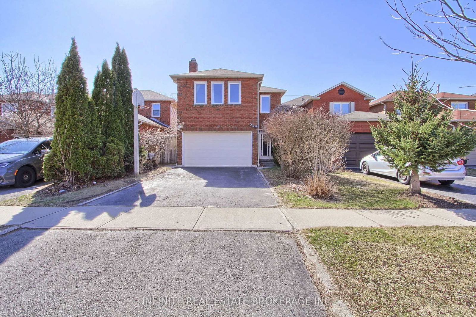 Detached House for sale at 70 sable Crescent, Whitby, Rolling Acres, L1R 1Y6 - MLS: E12059585