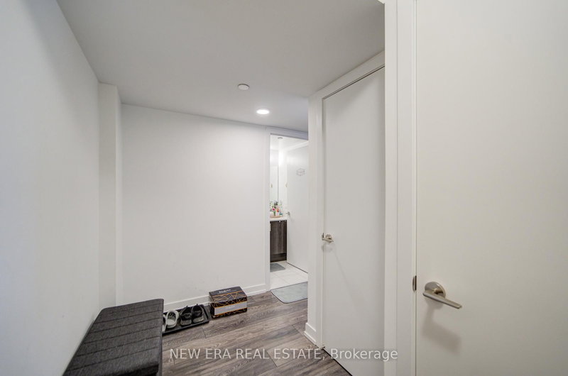 Room2